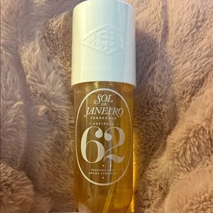 Sol de Janeiro Perfume Mist in White & Amber